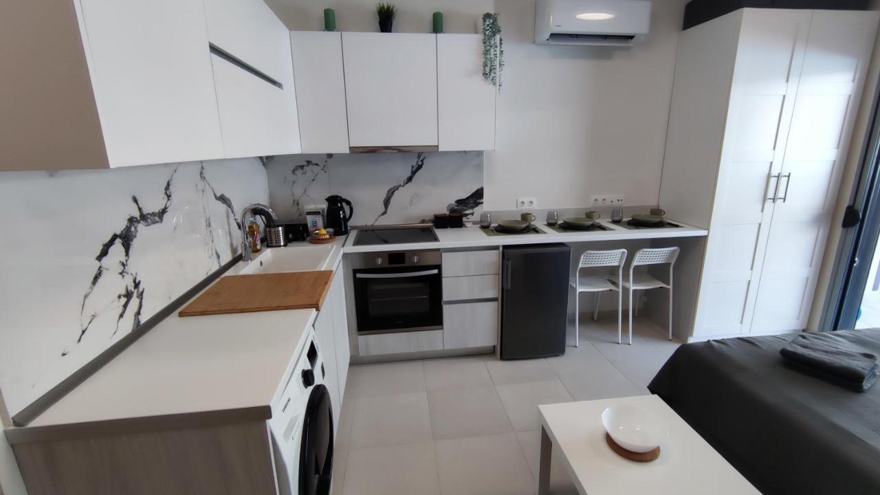 Antigona Nikiti Apartment Exterior foto