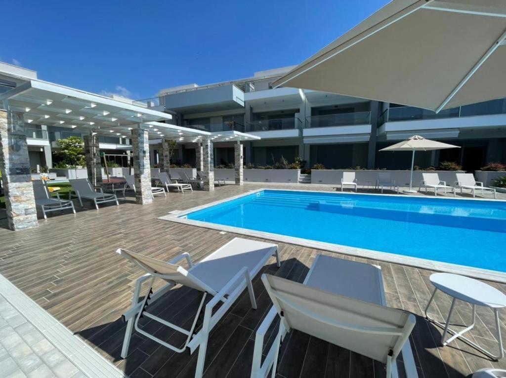 Antigona Nikiti Apartment Exterior foto