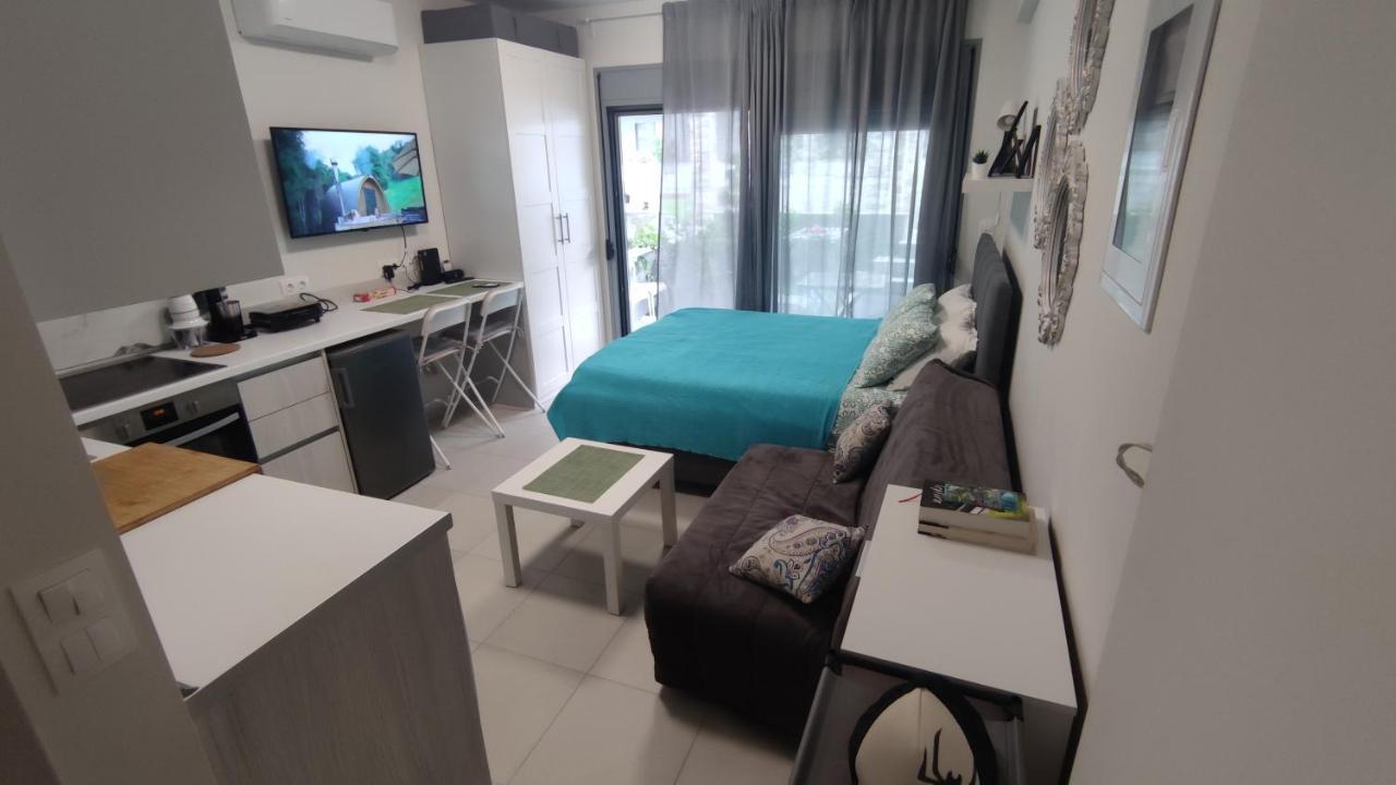 Antigona Nikiti Apartment Exterior foto