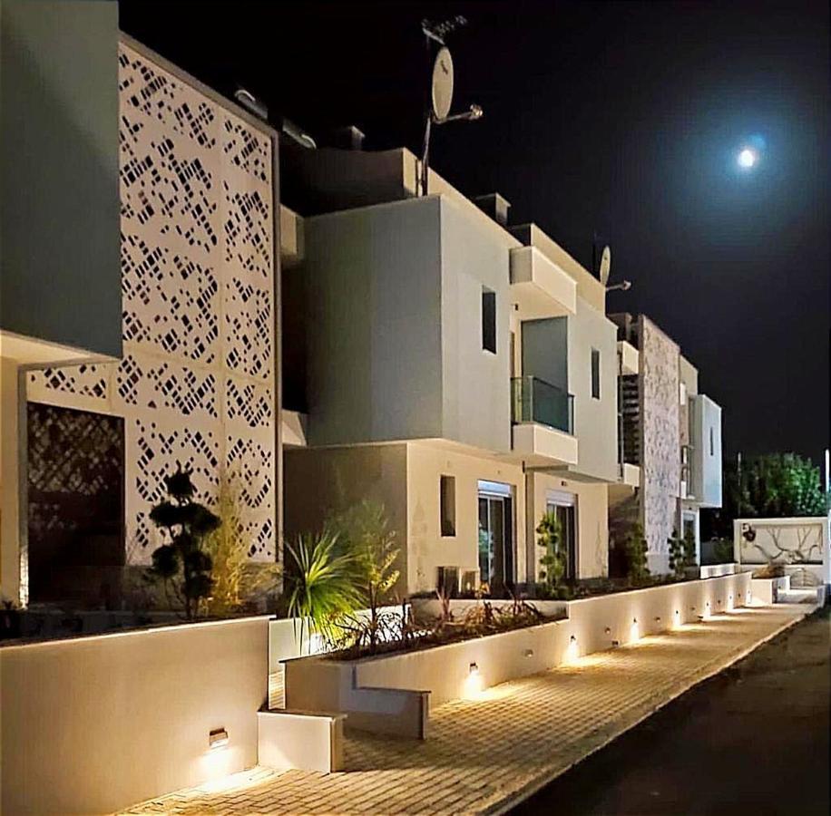 Antigona Nikiti Apartment Exterior foto