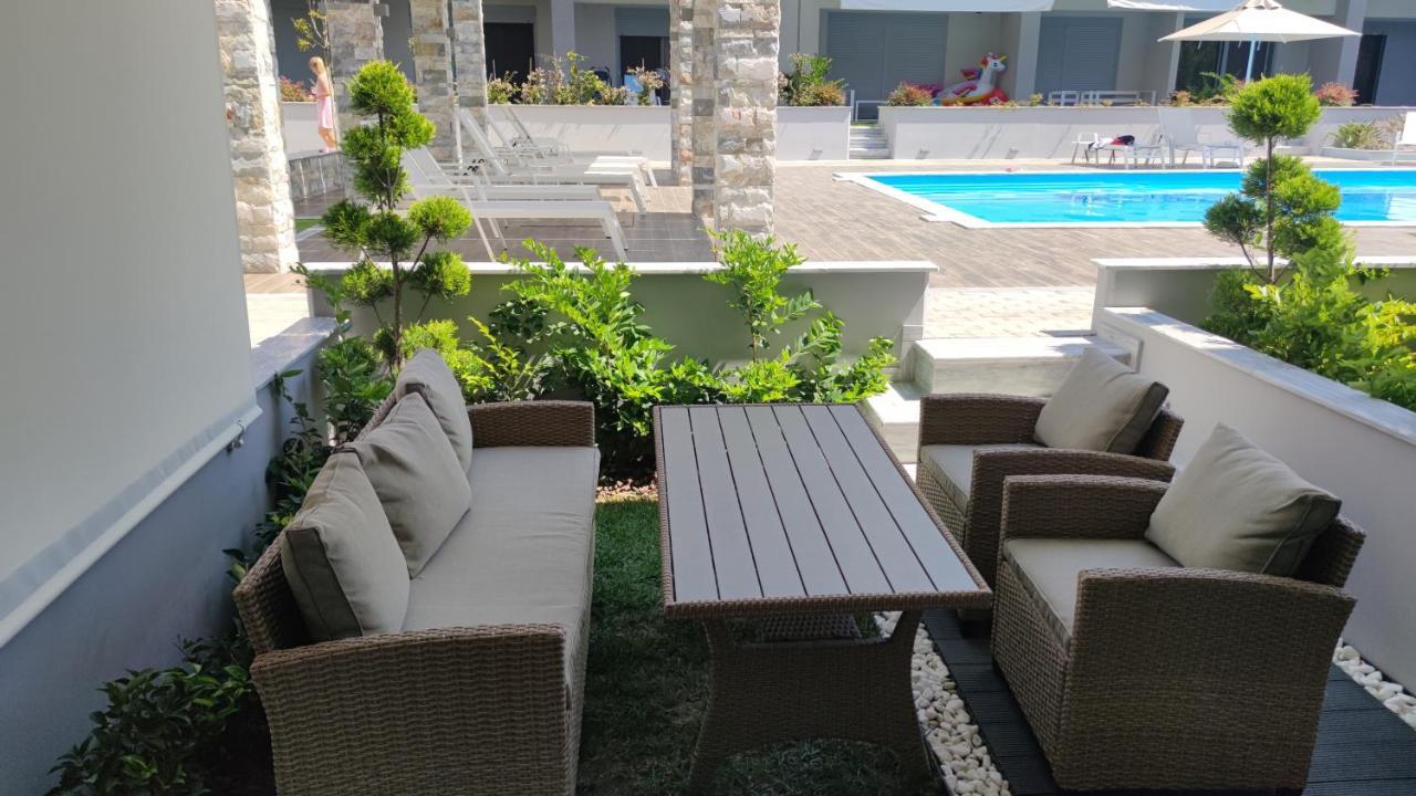 Antigona Nikiti Apartment Exterior foto